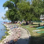 Appartement Balatinus Apartmanhaz *