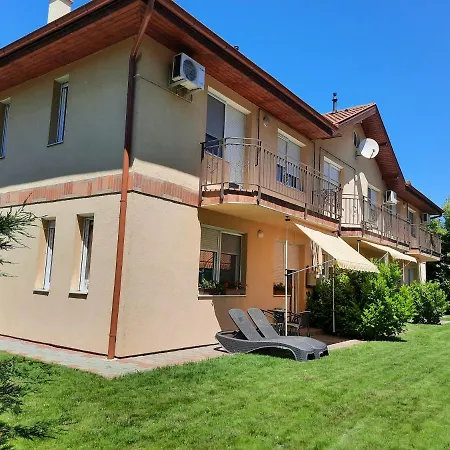 Balatinus Apartmanhaz * Siófok