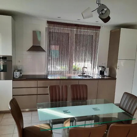 Balatinus Apartmanhaz * Siófok