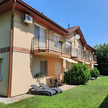 Balatinus Apartmanhaz Appartement *