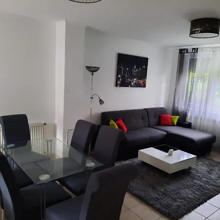 Balatinus Apartmanhaz Σίοφοκ