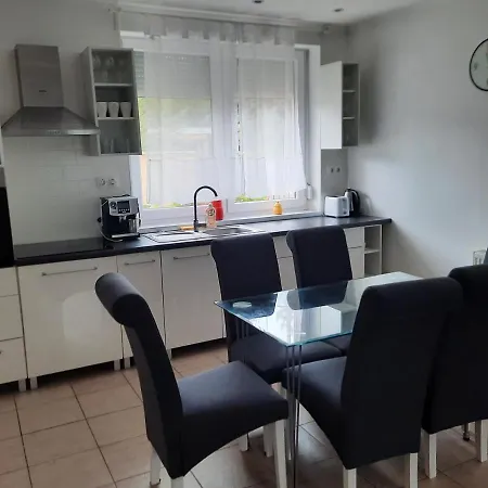 Balatinus Apartmanhaz * Σίοφοκ