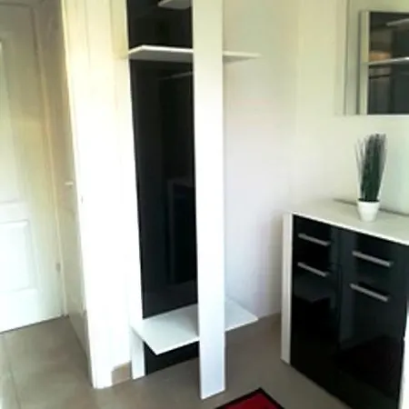Balatinus Apartmanhaz Διαμέρισμα *