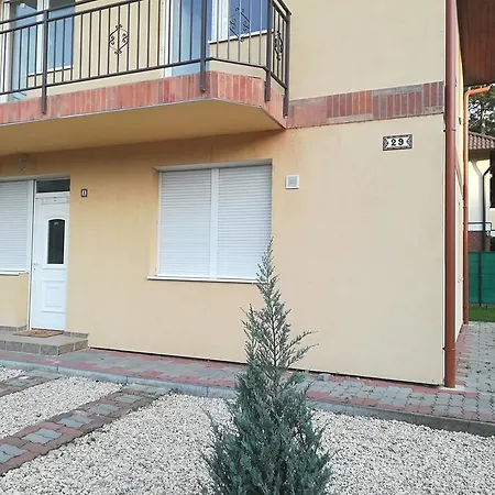 Διαμέρισμα Balatinus Apartmanhaz *