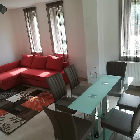 Διαμέρισμα Balatinus Apartmanhaz