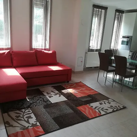 Διαμέρισμα Balatinus Apartmanhaz *