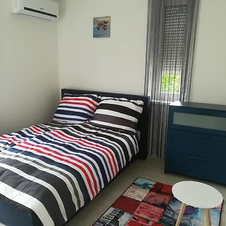 Balatinus Apartmanhaz Σίοφοκ