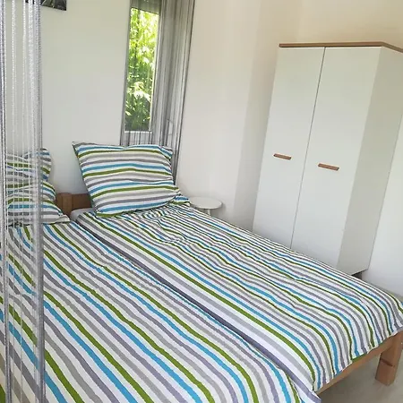 Balatinus Apartmanhaz Διαμέρισμα *
