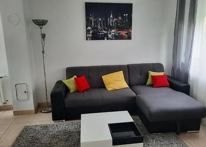 Balatinus Apartmanhaz アパート