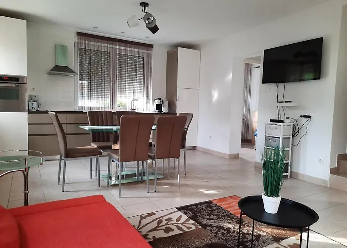 Balatinus Apartmanhaz Apartament Siófok