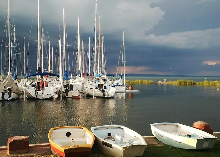 Balatinus Apartmanhaz Apartament *