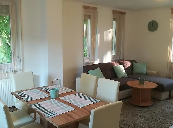 Balatinus Apartmanhaz Siófok