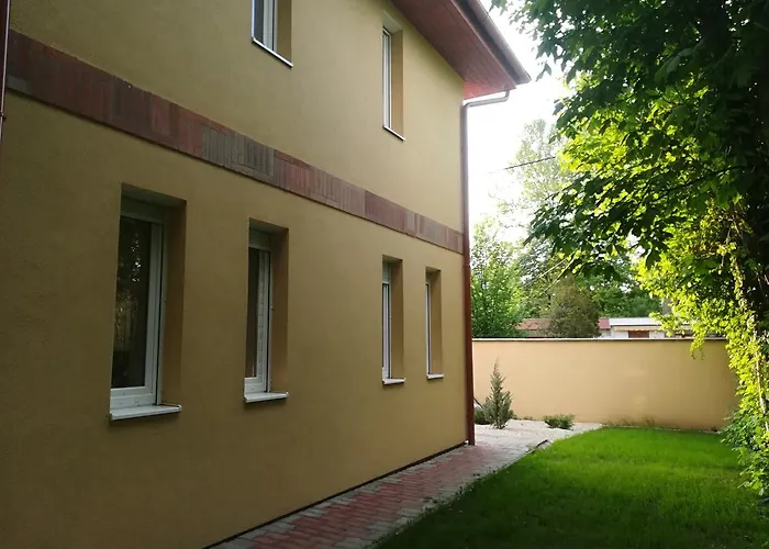 Balatinus Apartmanhaz アパート