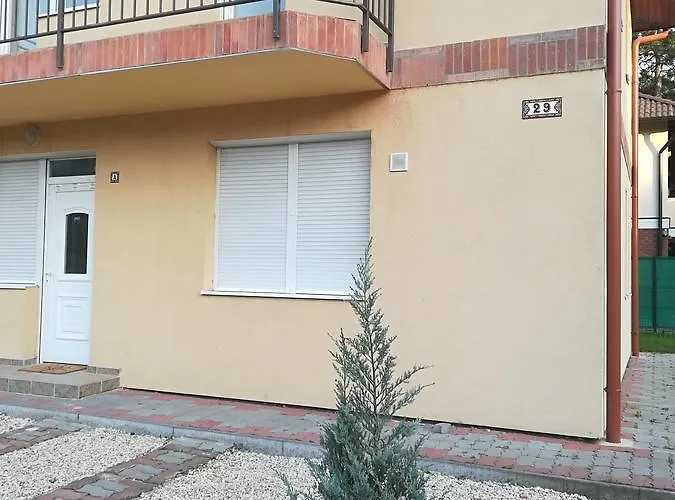 Apartament Balatinus Apartmanhaz *