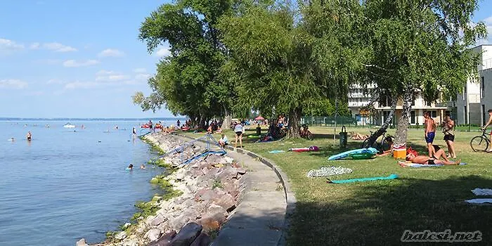 Apartament Balatinus Apartmanhaz *